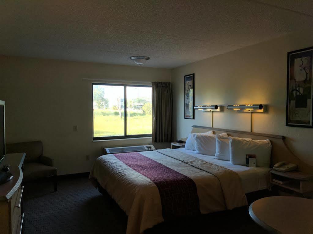 Red Roof Inn San Antonio Airport Eksteriør bilde
